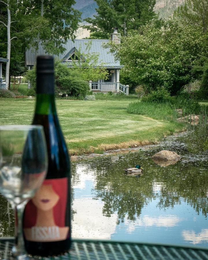 Apple Orchard Inn Hermosa Экстерьер фото