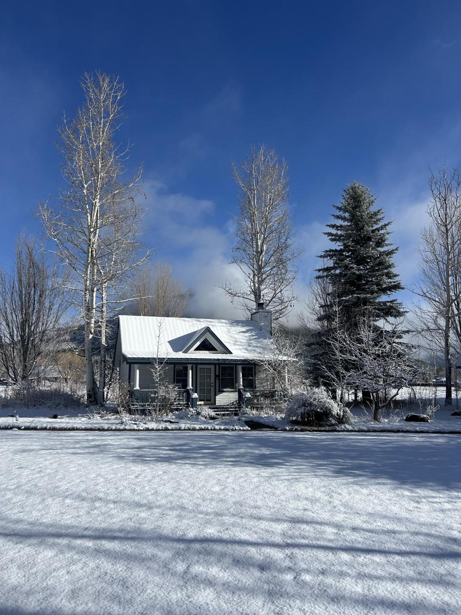 Apple Orchard Inn Hermosa Экстерьер фото