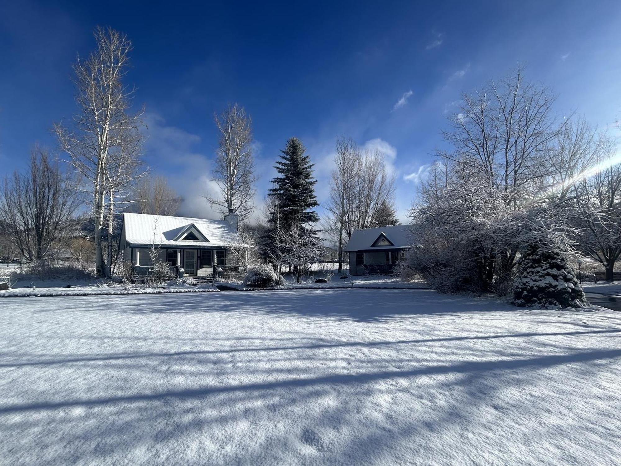 Apple Orchard Inn Hermosa Экстерьер фото