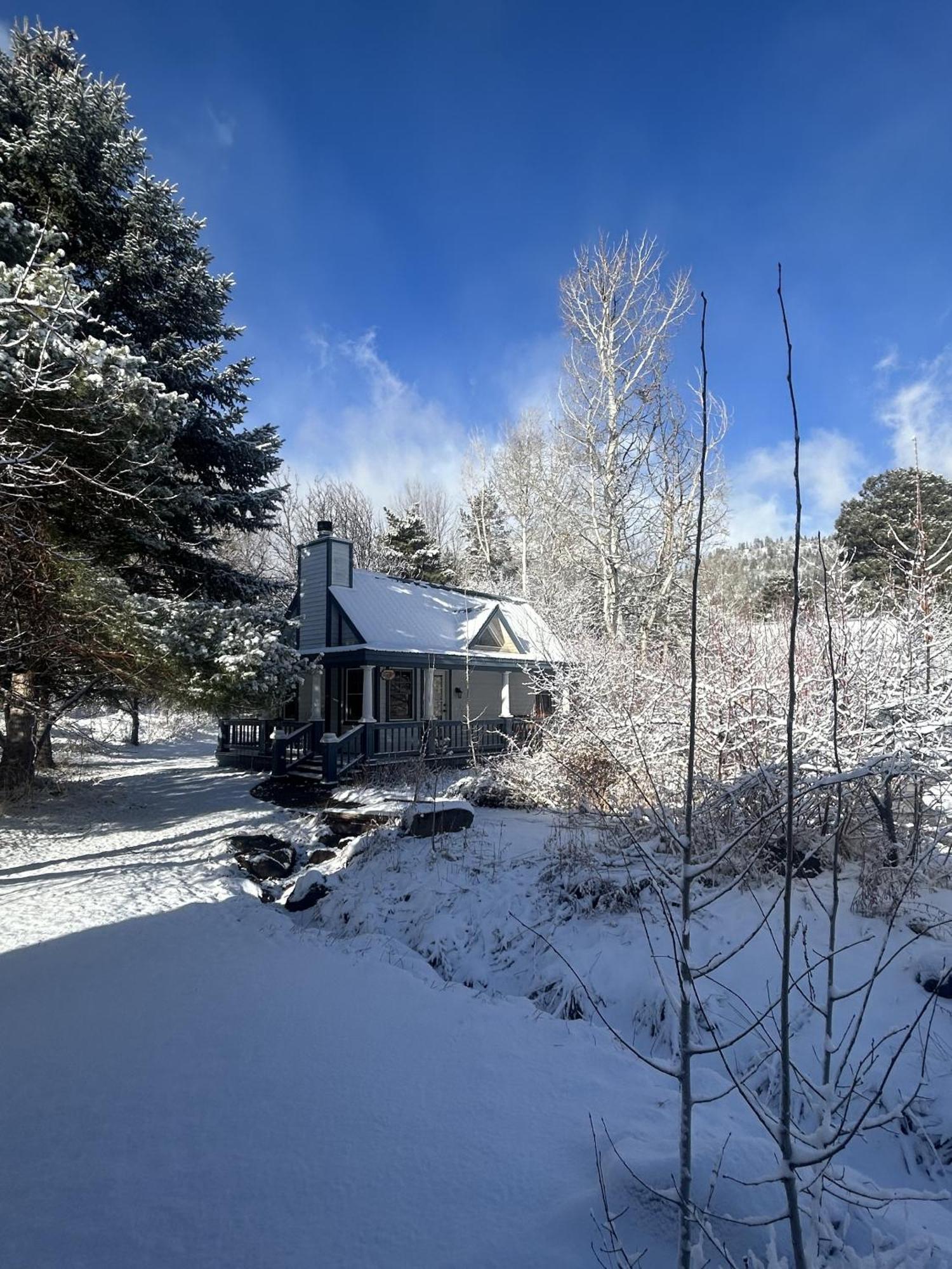 Apple Orchard Inn Hermosa Экстерьер фото