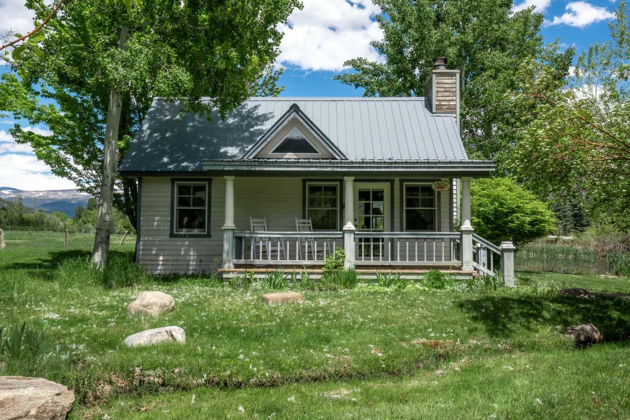 Apple Orchard Inn Hermosa Экстерьер фото