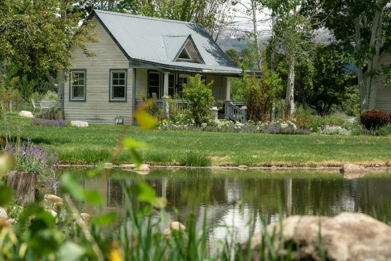 Apple Orchard Inn Hermosa Экстерьер фото