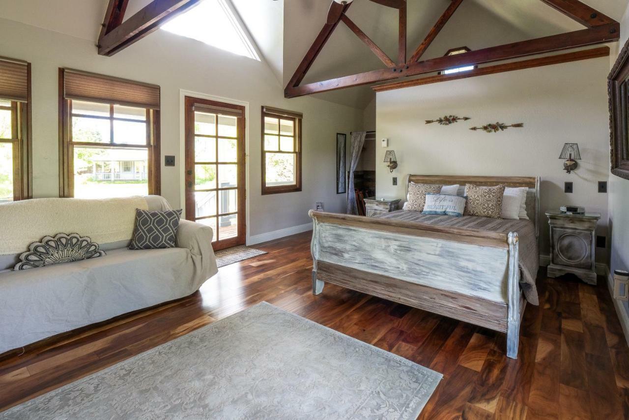 Apple Orchard Inn Hermosa Экстерьер фото