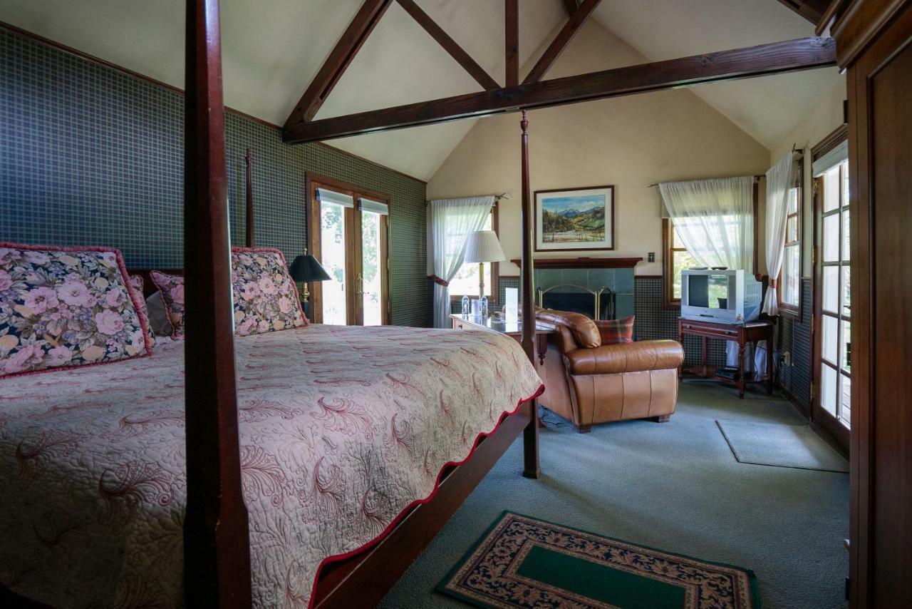 Apple Orchard Inn Hermosa Экстерьер фото